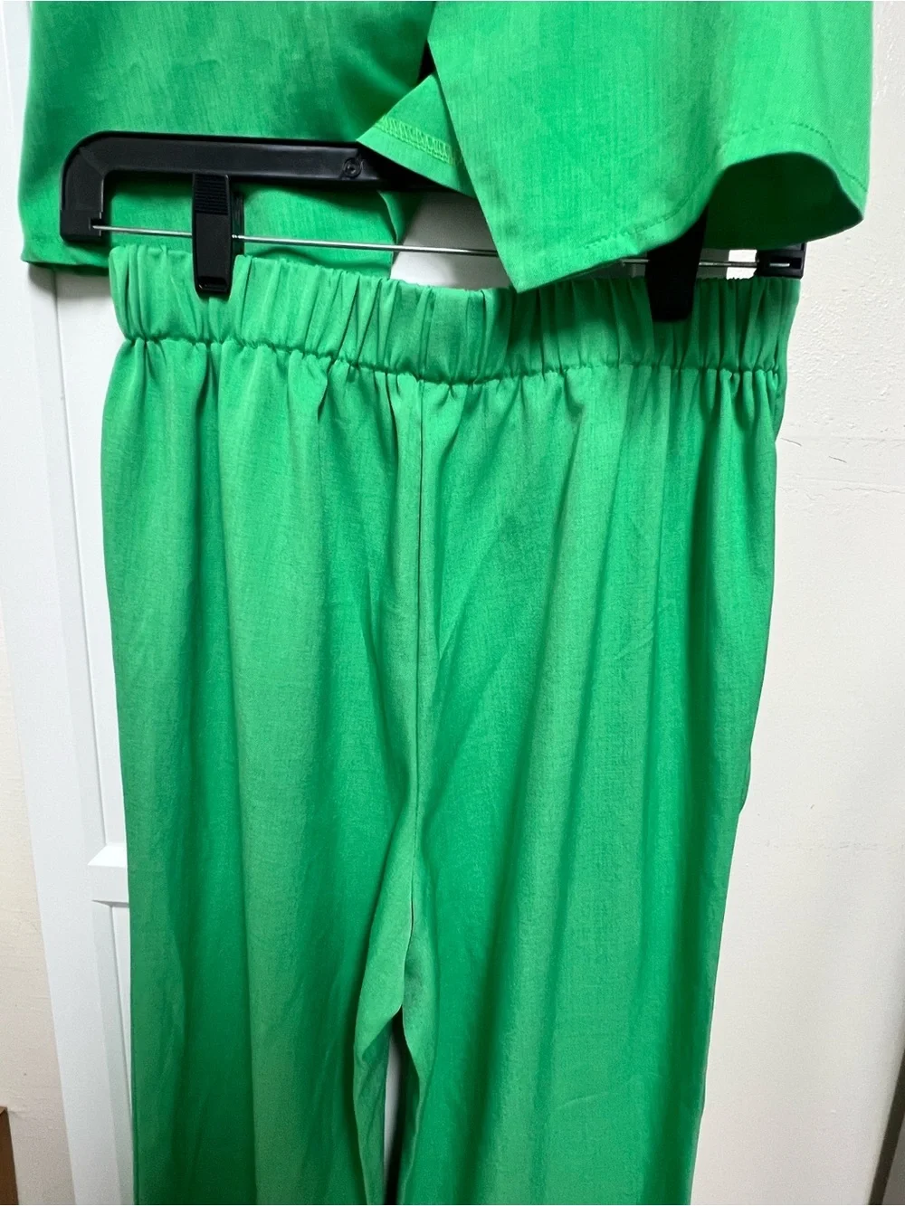 SHEIN vibrant sleeveless